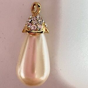 Elegant Gold plated, and Cream pearl Pendant with crystals